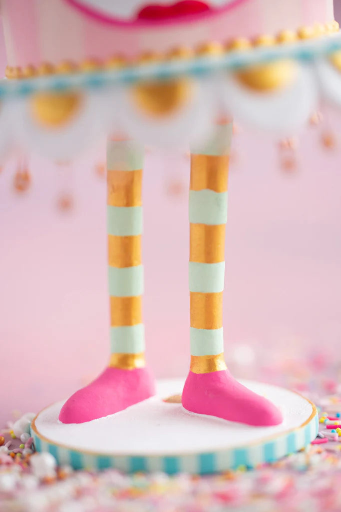Glitterville Cakey Tabletop Decor