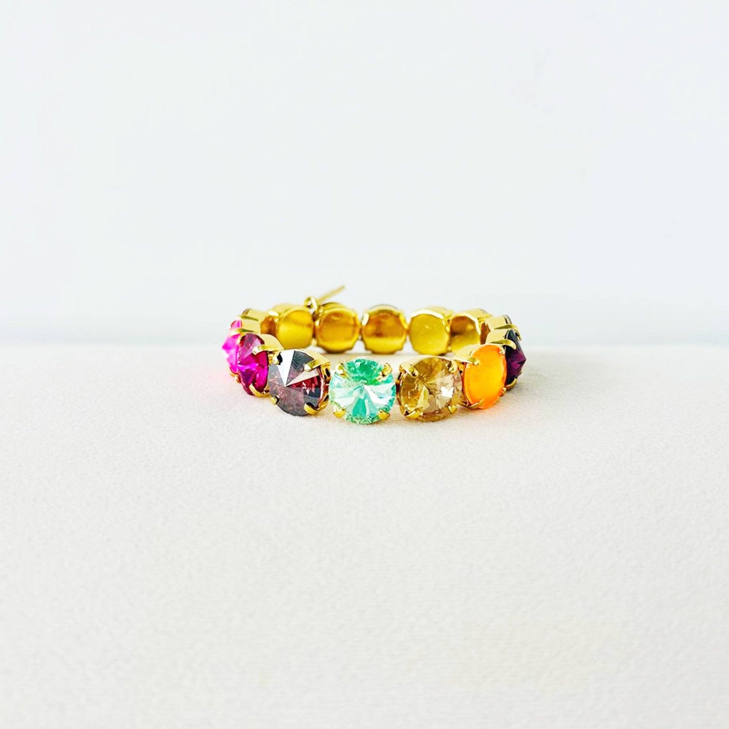 Croatia Stretch Bracelet in Mixes: Candy Crush / Medium