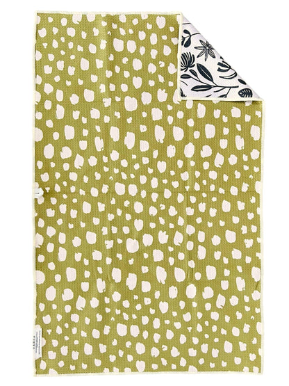 Vintage Highway: Reversible Hand Towel: Cream/Pea Green