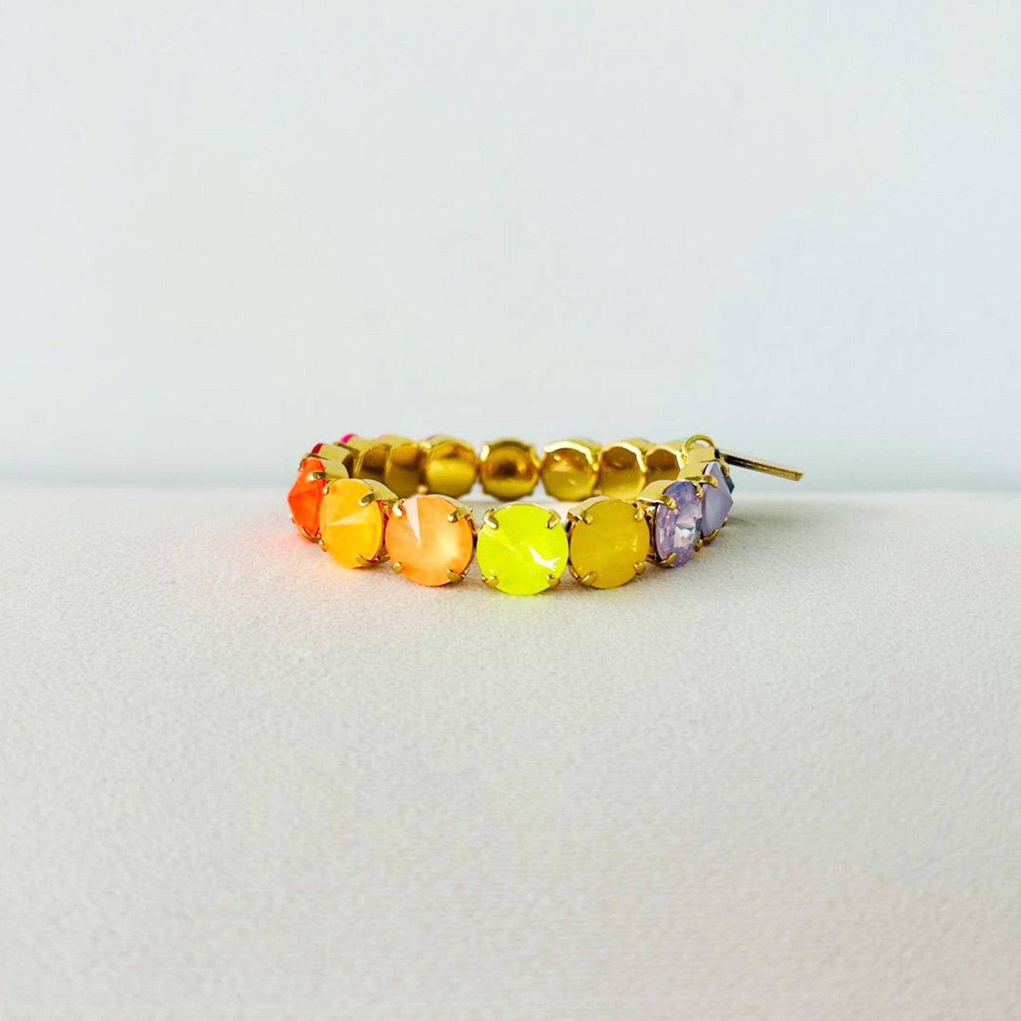 Croatia Stretch Bracelet in Mixes: Candy Crush / Medium