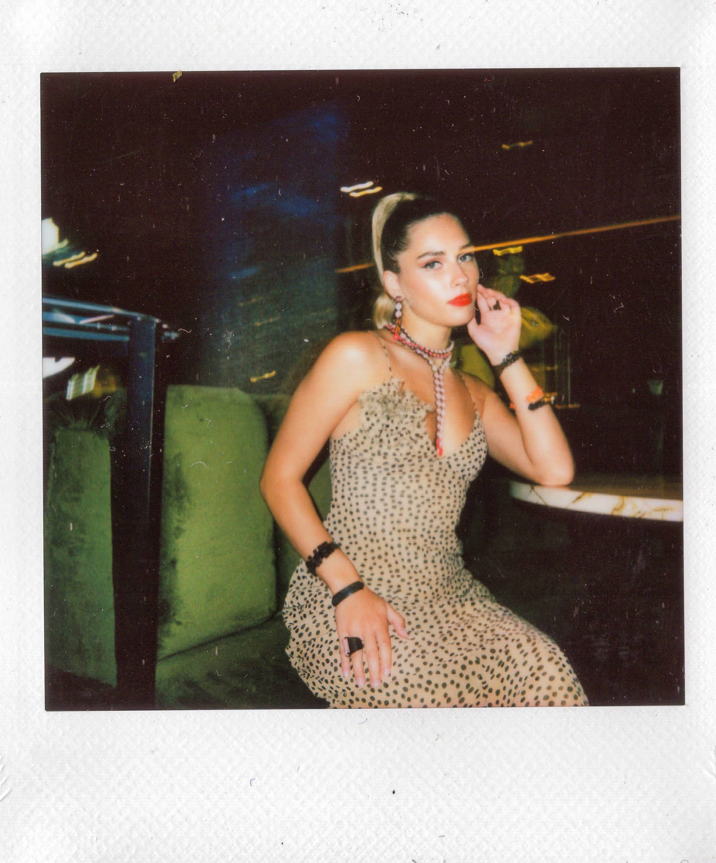 Split Necklace in Smutt / Flamingo Ignite