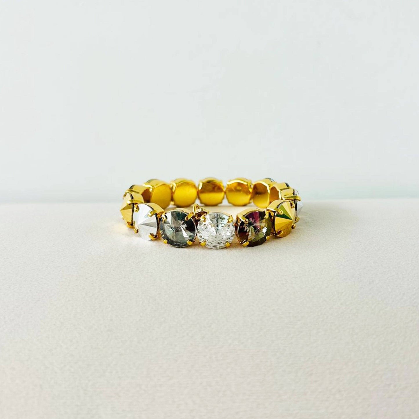 Croatia Stretch Bracelet in Mixes: Candy Crush / Medium