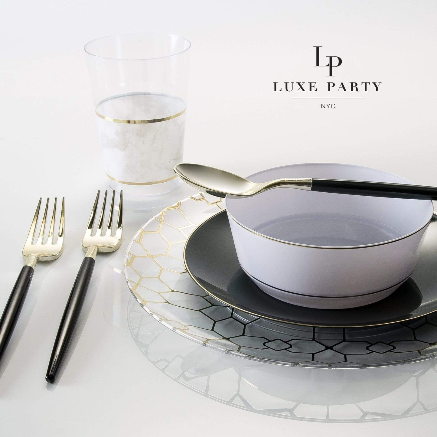 14 Oz. Round White • Gold Plastic Bowls | 10 Pack