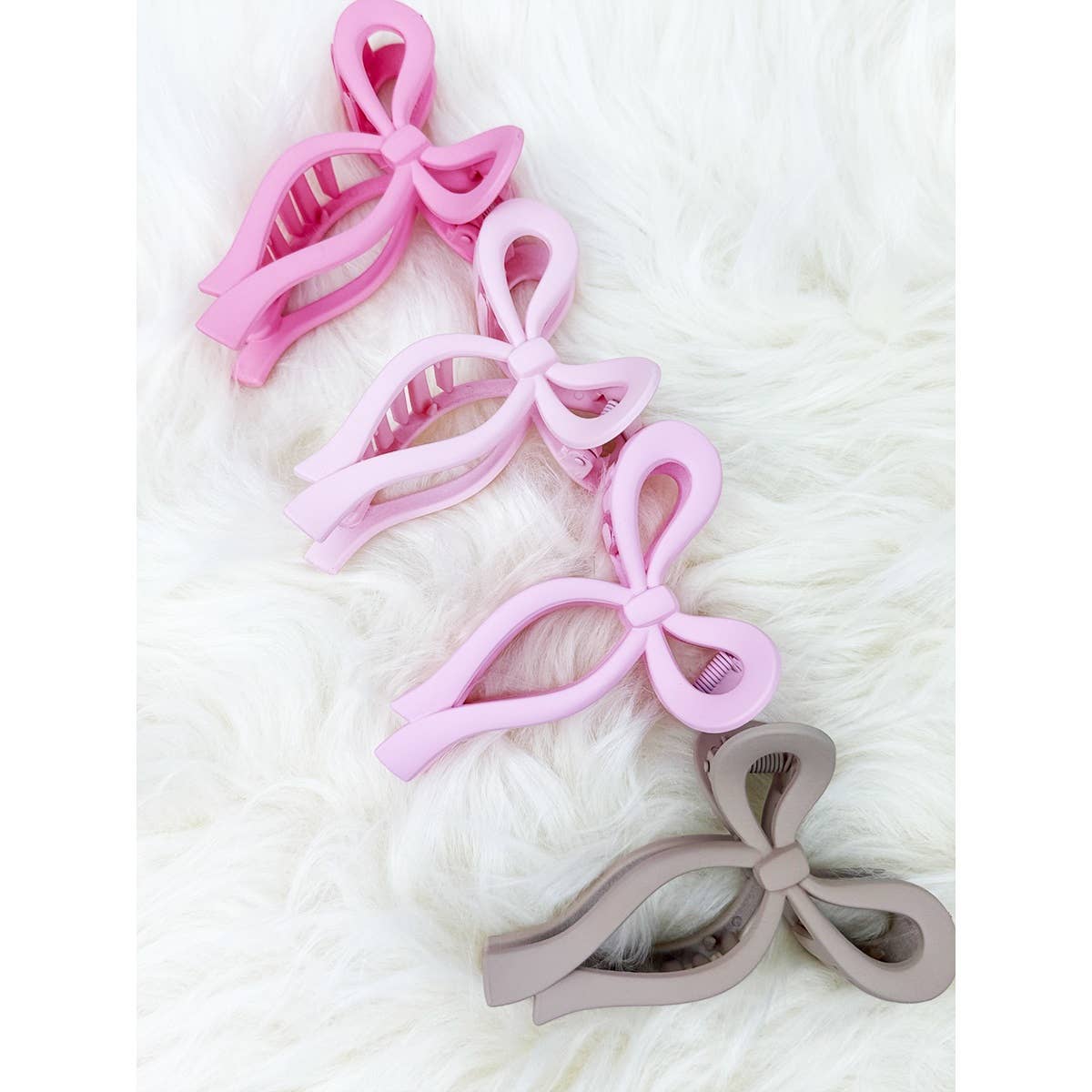 Assorted Pinks Bow Clip
