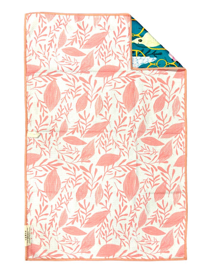 Bouffant: Reversible Hand Towel: 19x29in