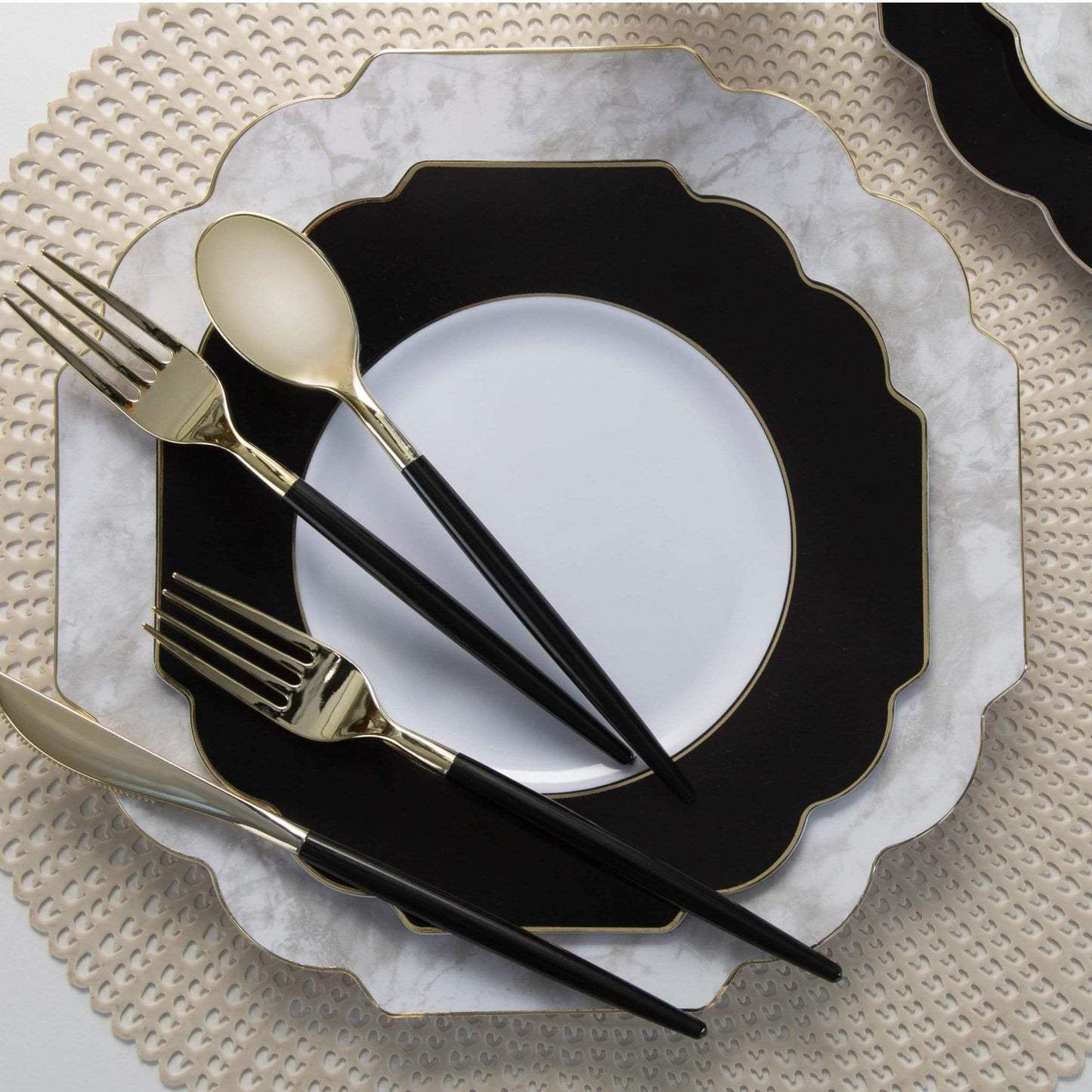 Black • Gold Plastic Cutlery Set | 32 Pieces