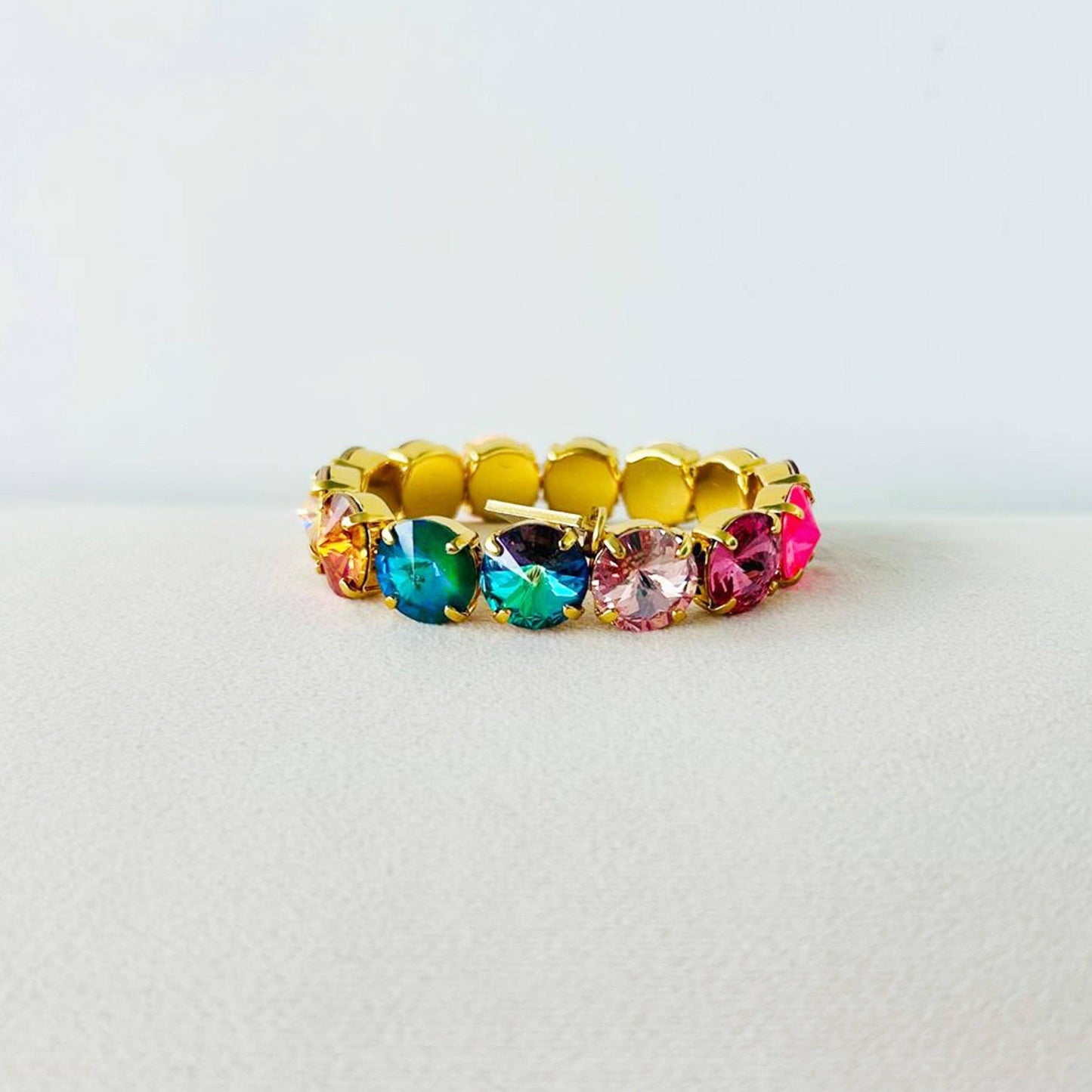 Croatia Stretch Bracelet in Mixes: Candy Crush / Medium