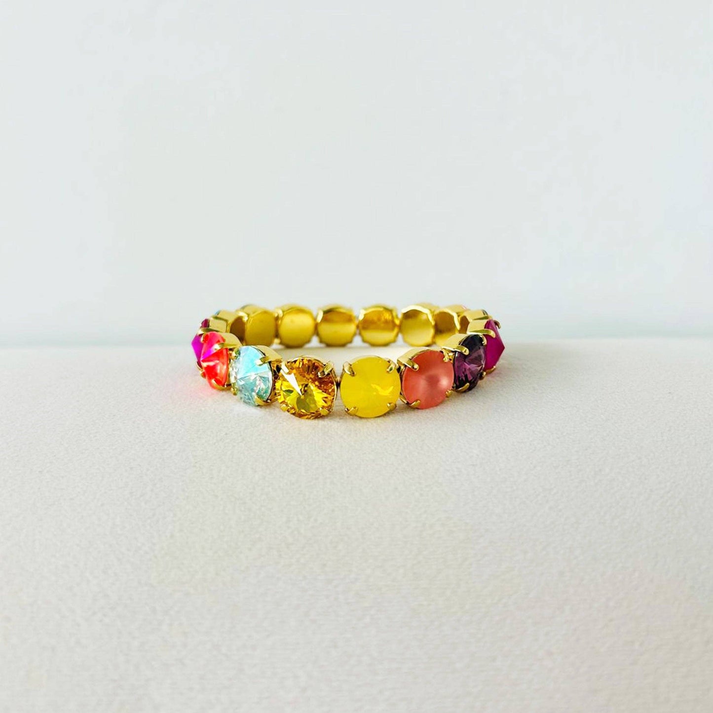 Croatia Stretch Bracelet in Mixes: Candy Crush / Medium
