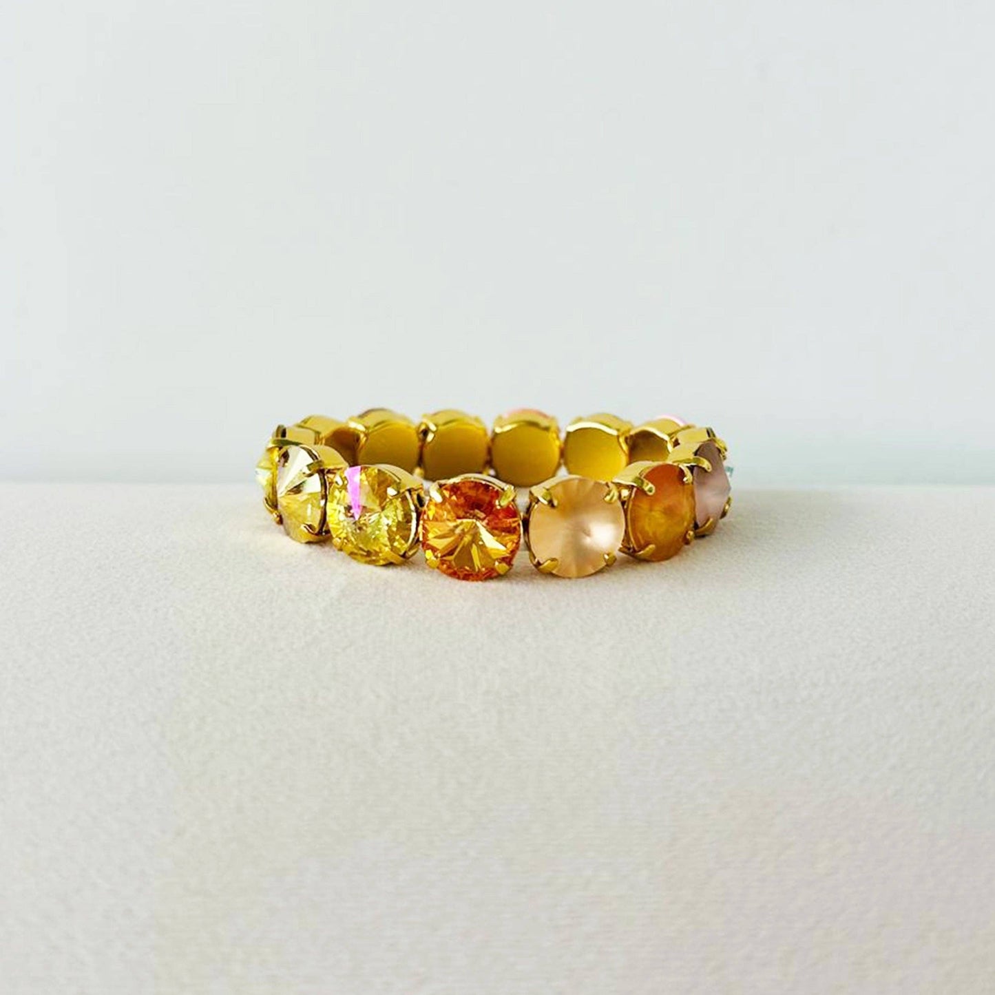 Croatia Stretch Bracelet in Mixes: Candy Crush / Medium