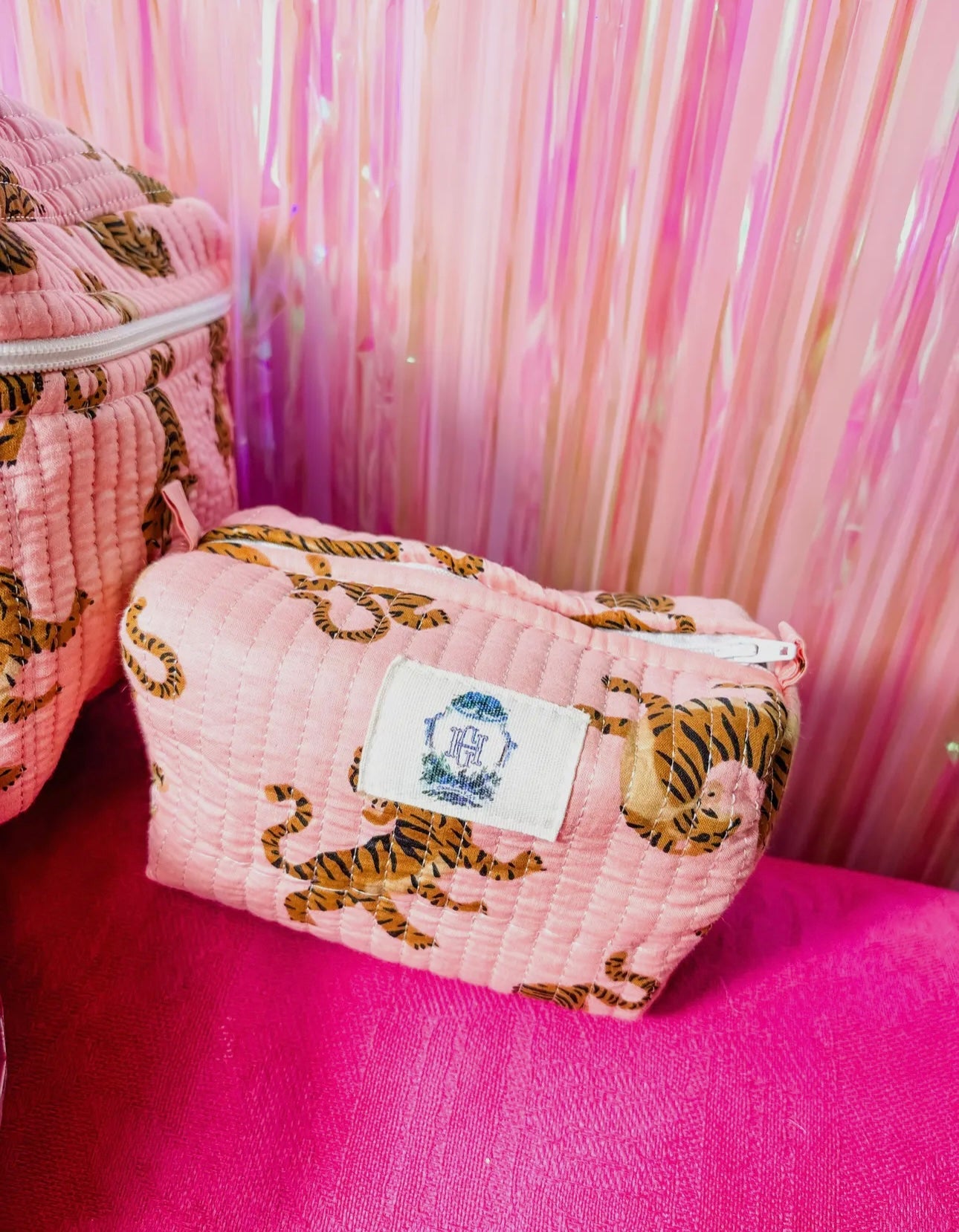 Pink Tiger Makeup Bag Set/3