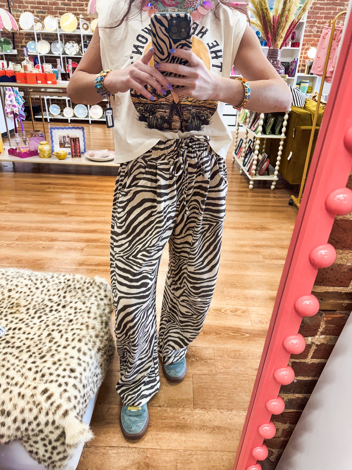 ZEBRA PRINT PULL-ON BARREL LEG PANTS: CREAM+BROWN