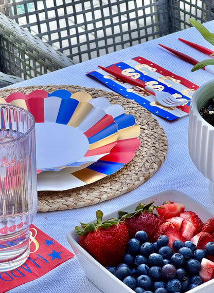 Patriotic Flower Scalloped Salad Plate Set/8