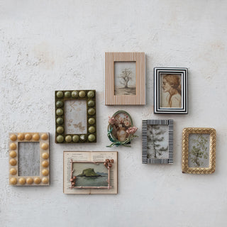 Black & White Striped Photo Frame (Holds 4" x 6" Photo)