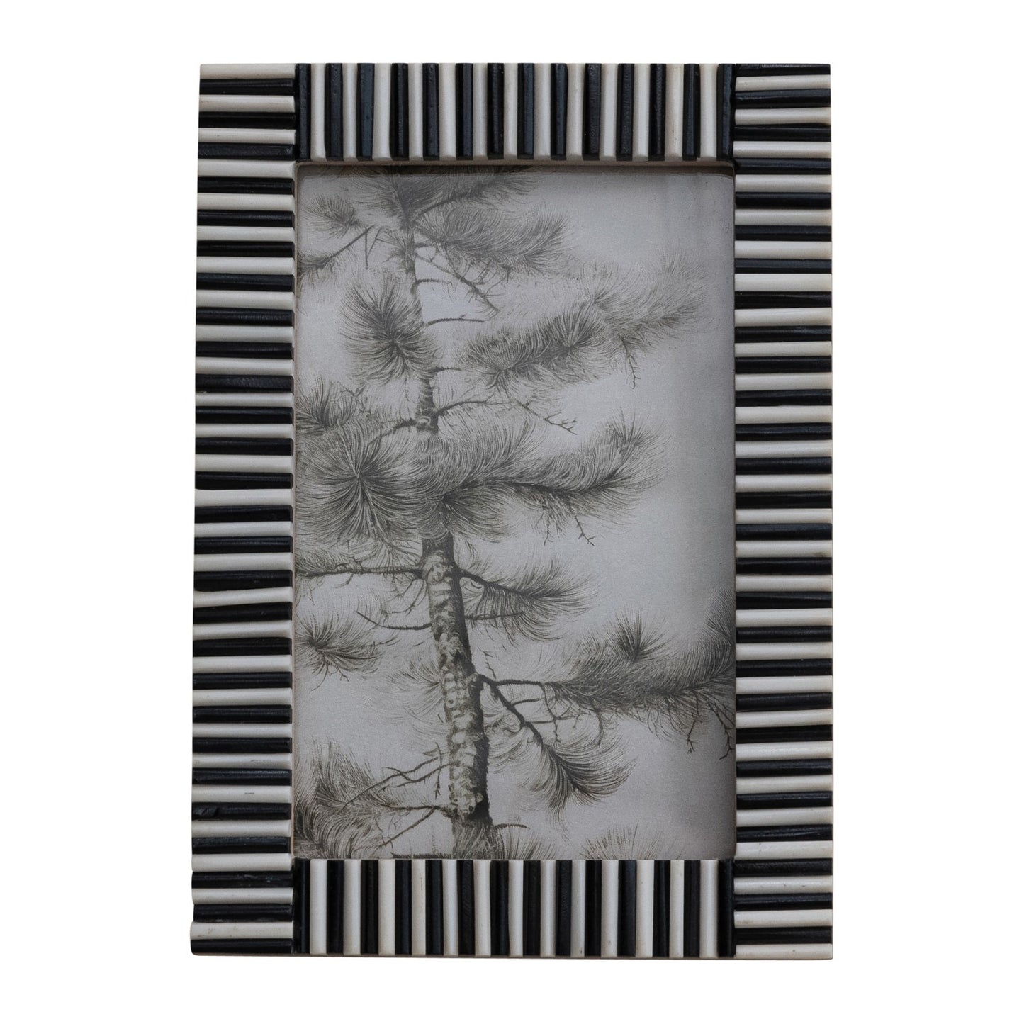 Ribbed Photo Frame, Black & White (Holds 4" x 6" Photo)