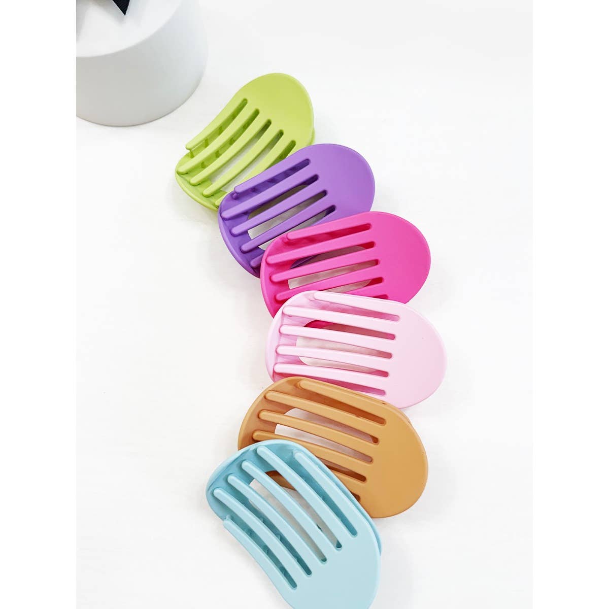 Flat Hair Claw Clip, 6 Colors