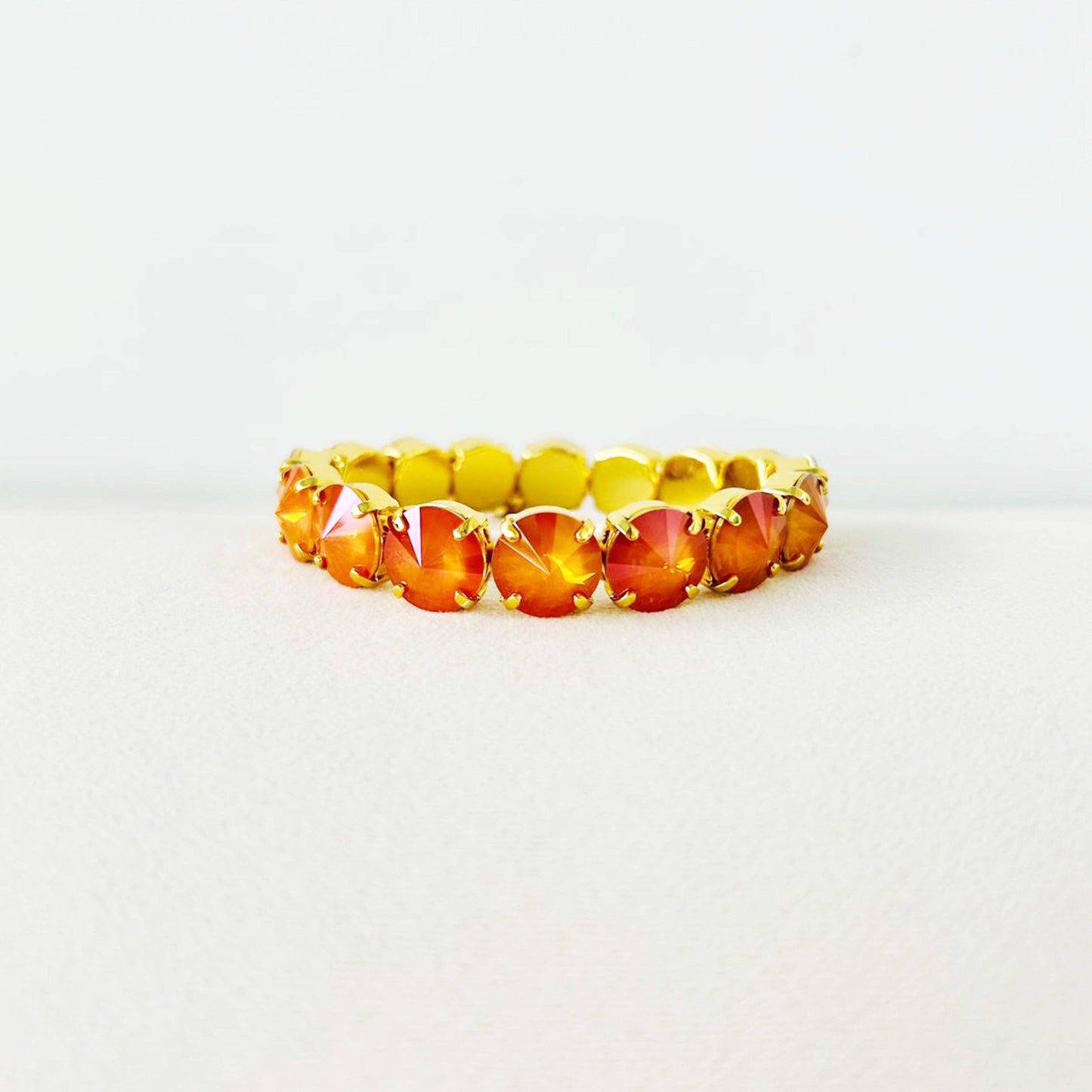 Croatia Stretch Bracelet in Solids: Ultra Mint