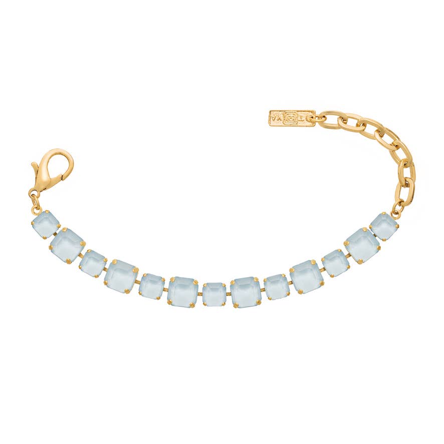 Jadia Bracelet in Fairy Dust: Ultra Petal Pink