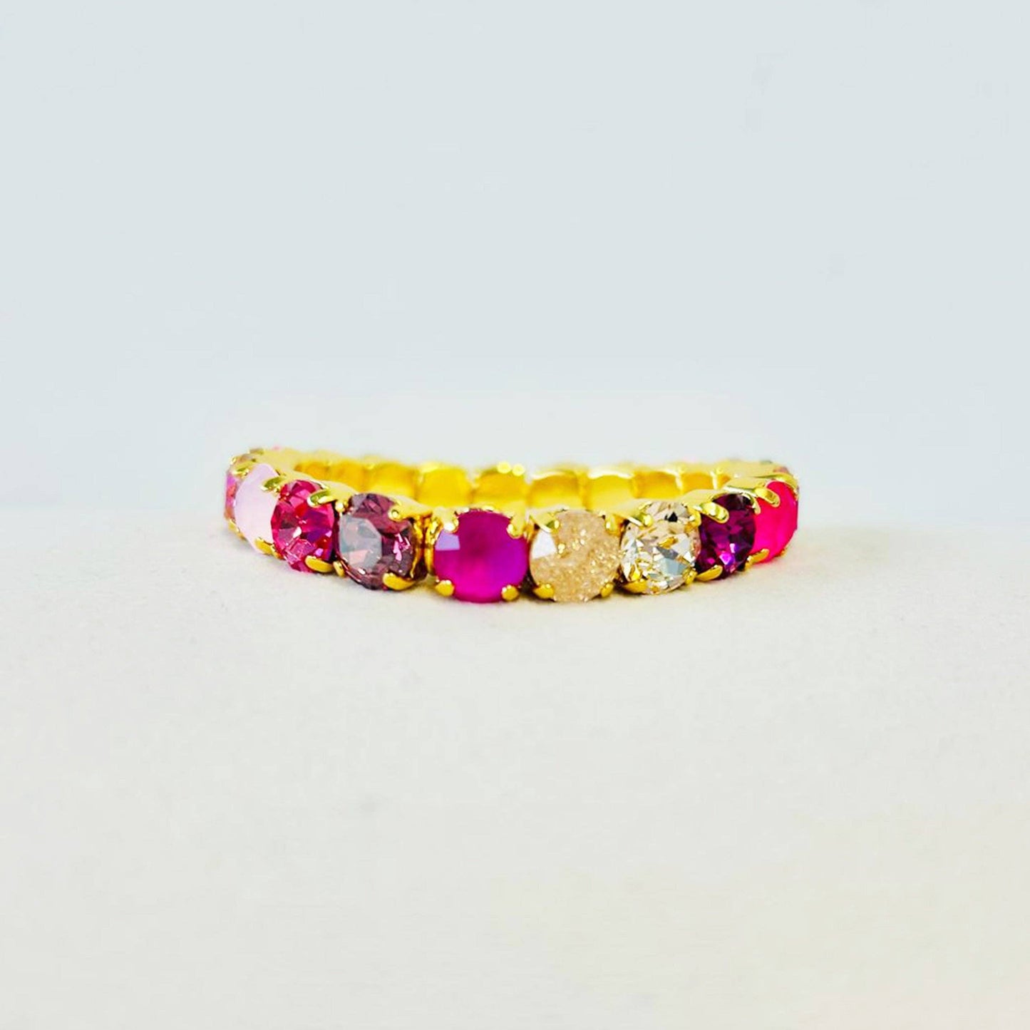 Oakland Stretch Bracelet in Mixes: Candy Kisses / Medium
